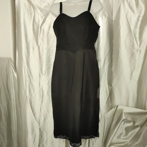 Vintage Barbizon Saucy Tafredda irreg lace slip 12